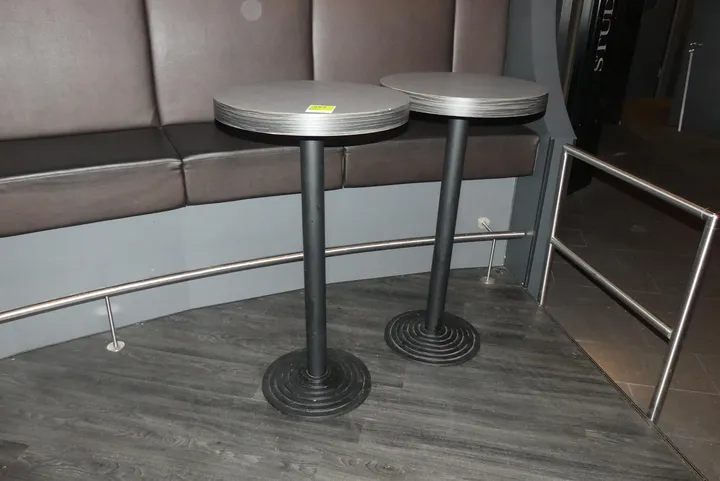 2x Stehtisch Maße in cm je ca. ø60 cm Durchmesser